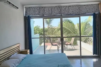 Image de House with pool