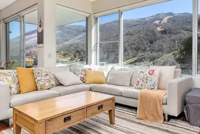 Image de The Peak 2 - Central Village