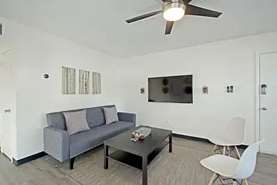 Image de Monthly Discounts for Perfect Pet Friendly Pad!