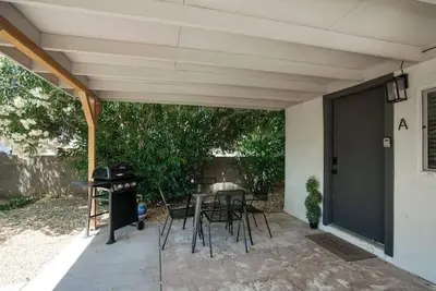 Pet-friendly Phoenix Vacation Home