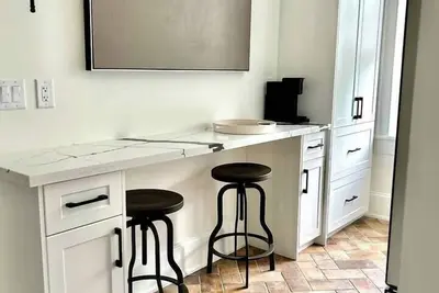 Image de Modern suite (2 Queens) on the River