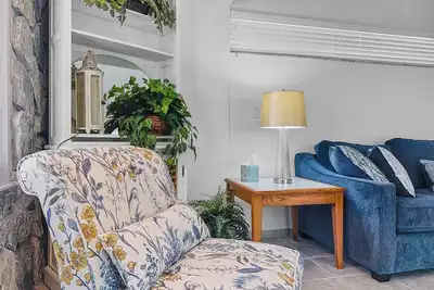Image de Welcome to Provincial Gardens - Siesta Key Oasis