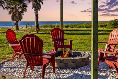 Image de Spacious 4br Getaway | Gulf Views & Gameroom Fun