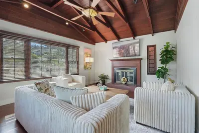 Image de Charming Silverlake Cozy Retreat The Perfect Home for Your La Adventure!