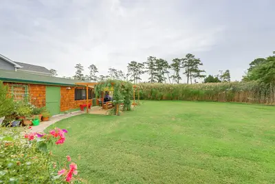 2 Mi to Downtown: Tranquil Abode in Chincoteague!