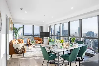 Image de Luxury 3br Suite Stunning Skyline-River-View @ Cbd