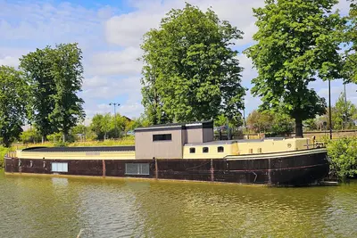 Image de Gîte sur l'eau, en péniche - Saint-Omer aux portes du Marais Audomarois