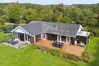 \"Maureen\" - 300m from the sea by Interhome