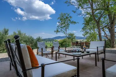 Image de Maison de vacances privée avec piscine privée, climatisation, Wifi, Tv, patio, près de Montalcino
