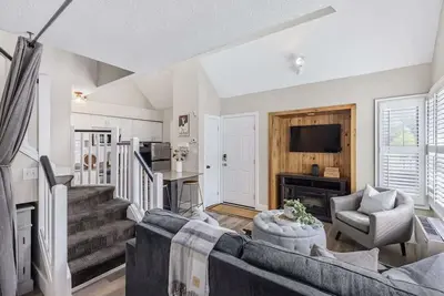 Image de Cozy Nest - Outdoor Pool / Shuttle to the Village