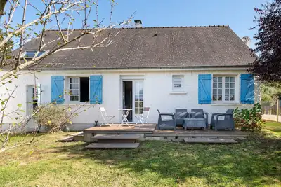 Image de Maison de vacances 'Les Sternes - Proche De La Mer' avec terrasse privée, jardin privé et Wi-Fi