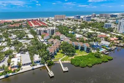 Image de Bay Oaks E-14: Beach Days & Family Fun on Siesta Key with Community Pool