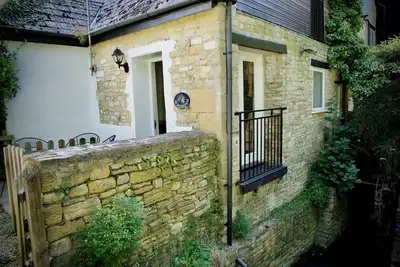 Image de Windrush, pet friendly, with a garden in Burford