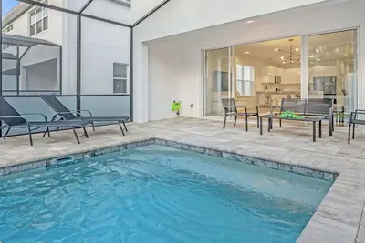 Image de Upstay—Modern 4br Family Townhome w Private Pool