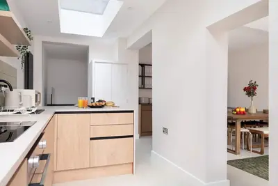 Image de Modern, Chic 5br Townhouse - Central Oxford | Pass the Keys