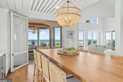 Image de Spectacular Luxury Oceanfront Bethany Beach Private Guarded Beach