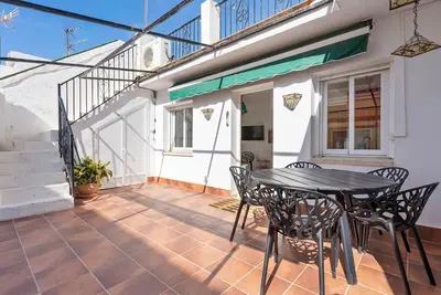 Image de Bright rooftop in Fuengirola city center by Costarentals - Ref 255