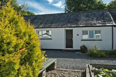 Image de Wrens Nest, Newcastle Emlyn