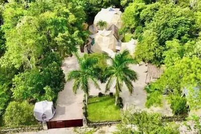 Image de Cozy luxury Dome-Lodge in amazing Q. R. with Ac, Sauna, fitness room, Wi-Fi