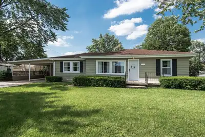 Image de 2bd/1ba King Bed, Pets Ok, Big Yard, Ac, Renovated