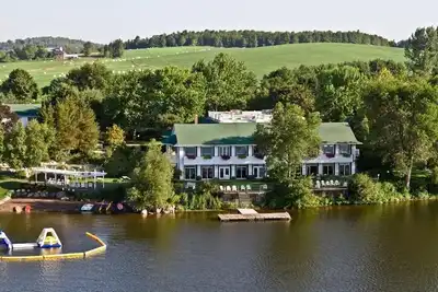 Image de Lakeside Getaway Perfect for Families: Playgrounds & Nature Trails