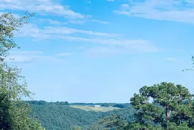 Image de The Hilltop Hideaway, Lake and River Fun!
