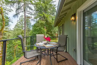Image de River's Edge, Cozy Guest House By The River