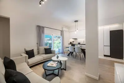Lovely 3br Apartment in Pangrati