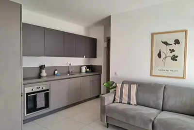 Appartement confortable de deux pièces à proximité du centre (Urban 4)