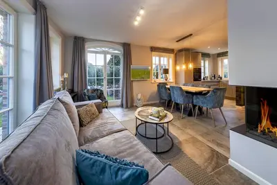 Image de Sylt is a valuable habitat and a soothing vacation spot, a paradisiacal realm of peace and tranquillity.
