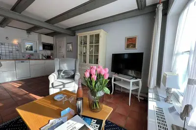 Image de Sylt is a valuable habitat and a soothing vacation spot, a paradisiacal realm of peace and tranquillity.