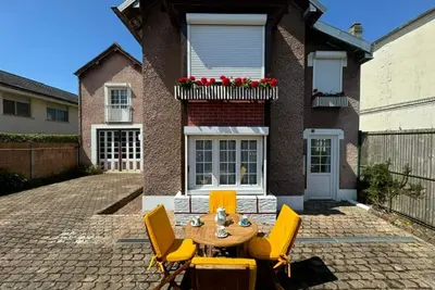 Image de Charmant T2 avec Terrasse et Parking Privé, Tout Confort, Proche Trouville
