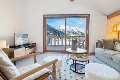 Image de Appartement neuf avec grande terrasse, parking et casier à ski
