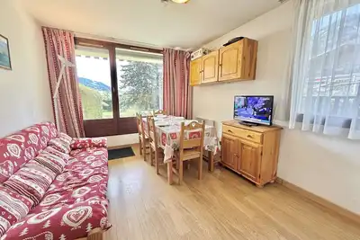 Image de 3 pièces avec terrasse et parking à Praz-Sur-Arly - 900m des pistes
