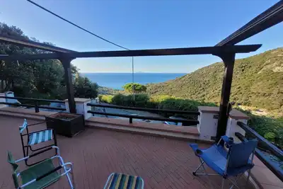 Image de Adele 1 - Apartment in quiet tri-family villa among holm oaks and pines