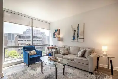 Image de Modern Apt Close to Downtown