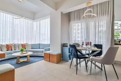 Image de Beautiful and Comfy City Center 1br Apt, Full Ac, Gym, Near All.