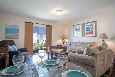 Image de Biloxi Condo on the Beach! 2 Pools=Vacation Perfection! Maximum 4 people!