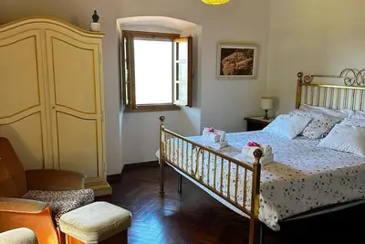 Image de le faete, splendido appartamento in colonica, colline di Firenze(pontassieve)