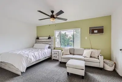 Image de 2-Bed, 1-Bath Gem Near Wash Park Denver: Prime Location