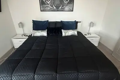 Image de Cozy 2-bedroom condo with Ac, fitness room, WiFi in superb Houston