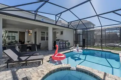 6br/5ba Luxurious with Private Pool
