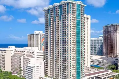 Image de Discover Tropical Luxury at The Grand Islander by Hilton Grand Vacations