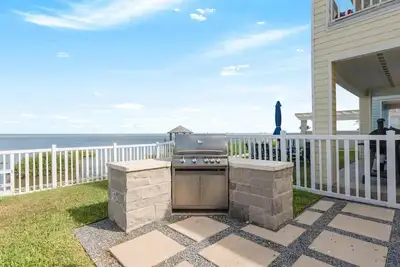 Image de Sol-Stice | 2bd Waterfront Kid & Pet Friendly Home