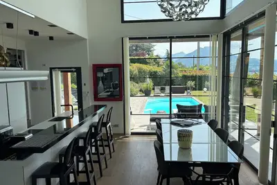 Image de Villa tourisme classée 4 étoiles - piscine - vue lac -