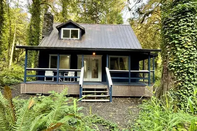 Image de Cozy 2 bed/2 bath Brightwood cabin near the Sandy River