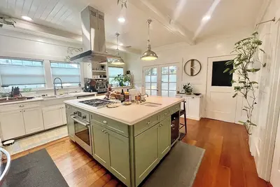 Image de Charming 1-bedroom in pleasant Vallejo house with Ac, and Fiber Opt WiFi.