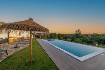 Image de Maison de vacances 'Casa Do Poço - Vale Luís Neto' avec vue montagne, Wi-Fi et climatisation
