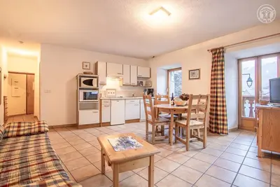 Image de Appartement 'Les Gentianes' avec vue sur les montagnes et Wi-Fi