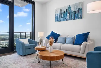 Image de 84 East Avenue, 2203